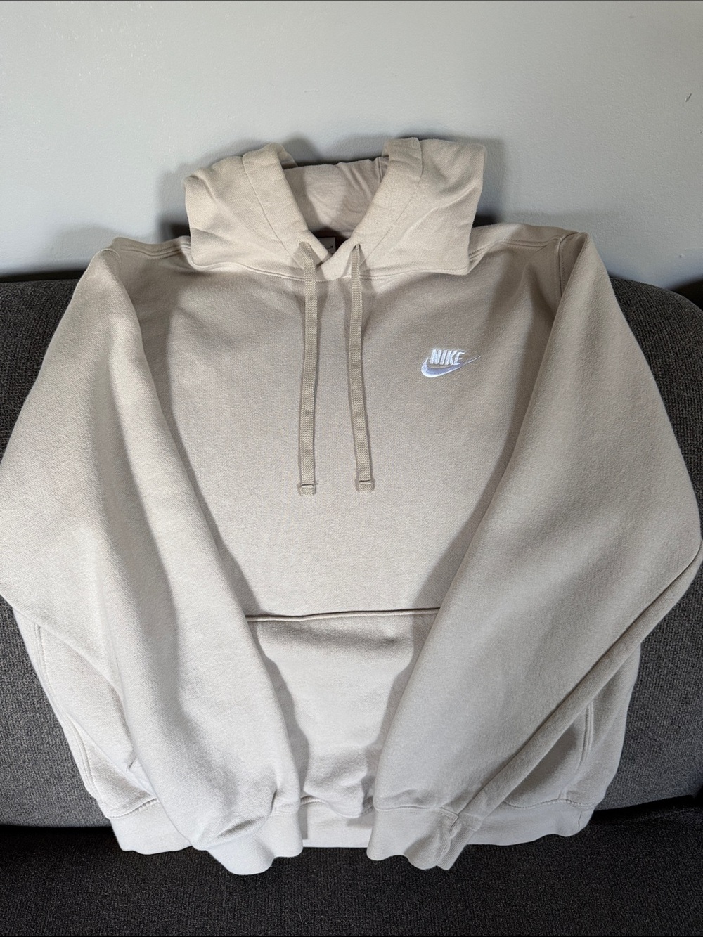 Nike Men’s Taupe Pullover Hoodie